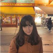 Etudiante donne aide aux devoirs et cours particuliers